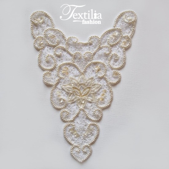 Деколте за дамска конфекция 32cm X 43cm Деколте за дамска конфекция 32cm X 43cm