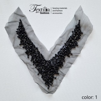 Деколте за дамска конфекция: 21cm X 22cm Деколте за дамска конфекция: 21cm X 22cm