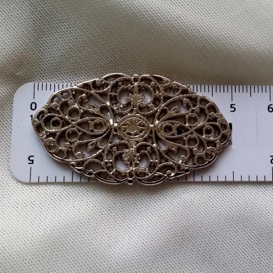 Метални аксесоари за декорация на дамски дрехи 50mm x 30mm Метални аксесоари за декорация на дамски дрехи 50mm x 30mm