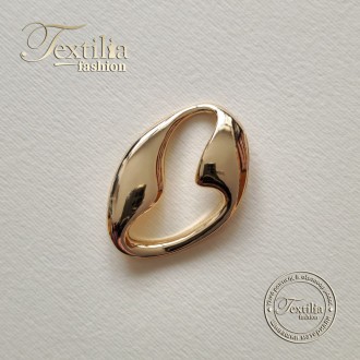 Метален аксесоар за дамски дрехи и бански костюми 55mm X40mm  Светло златист