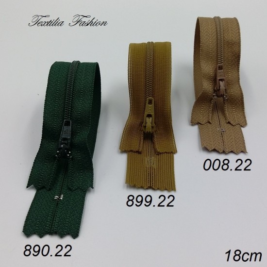Спирален цип YKK No.3 затворен 18 cm – FRFC-36 Спирален цип YKK No.3 затворен 18 cm – FRFC-36